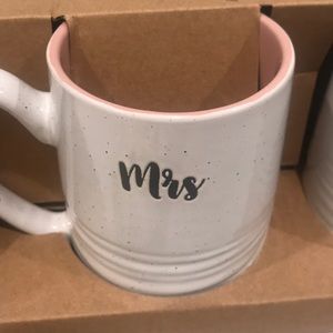 Dining - Set of Mr. and Mrs. Mugs Dining - Set of Mr. and Mrs. Mugs